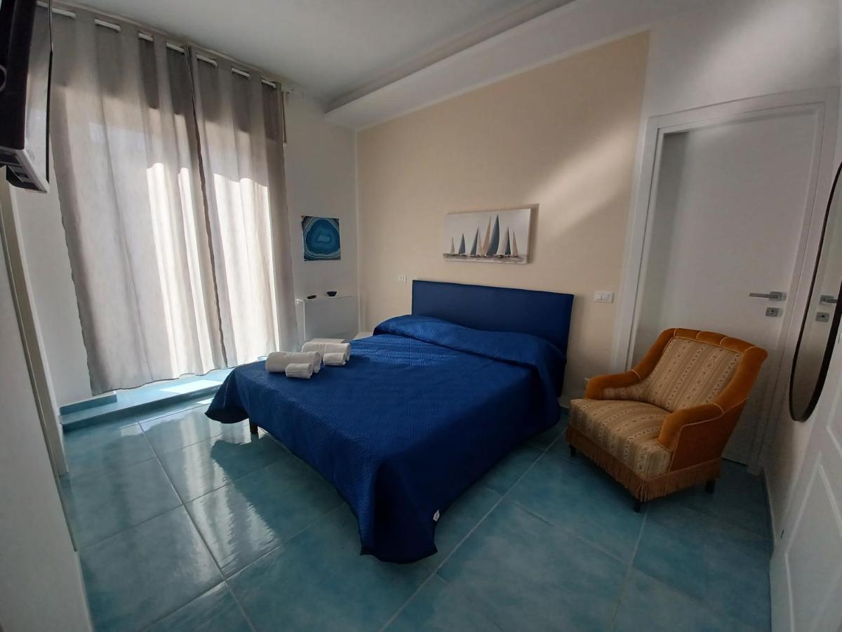B&B Due Stanzulelle Salerno Dış mekan fotoğraf